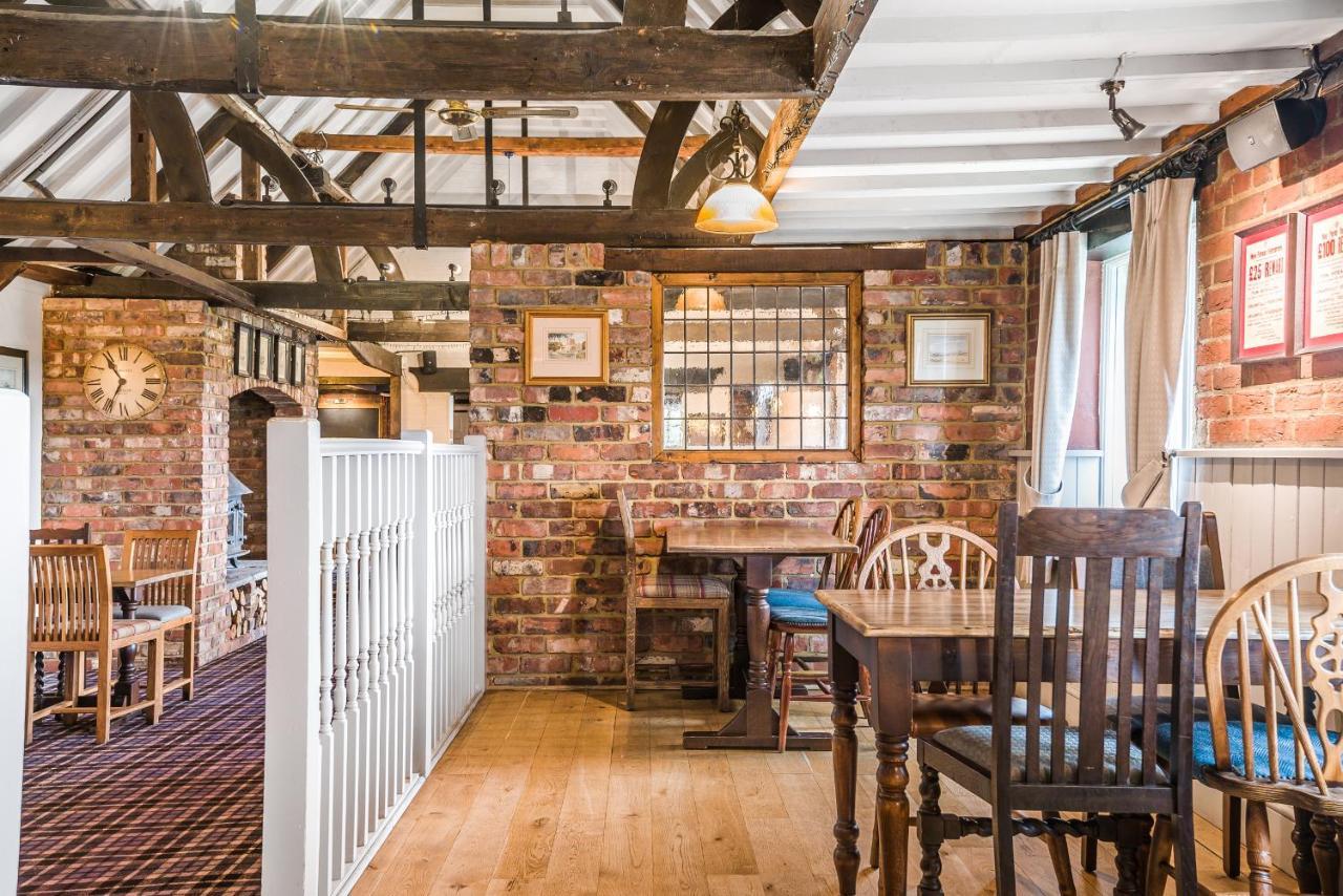 The Walhampton Arms Bed & Breakfast Lymington Dış mekan fotoğraf