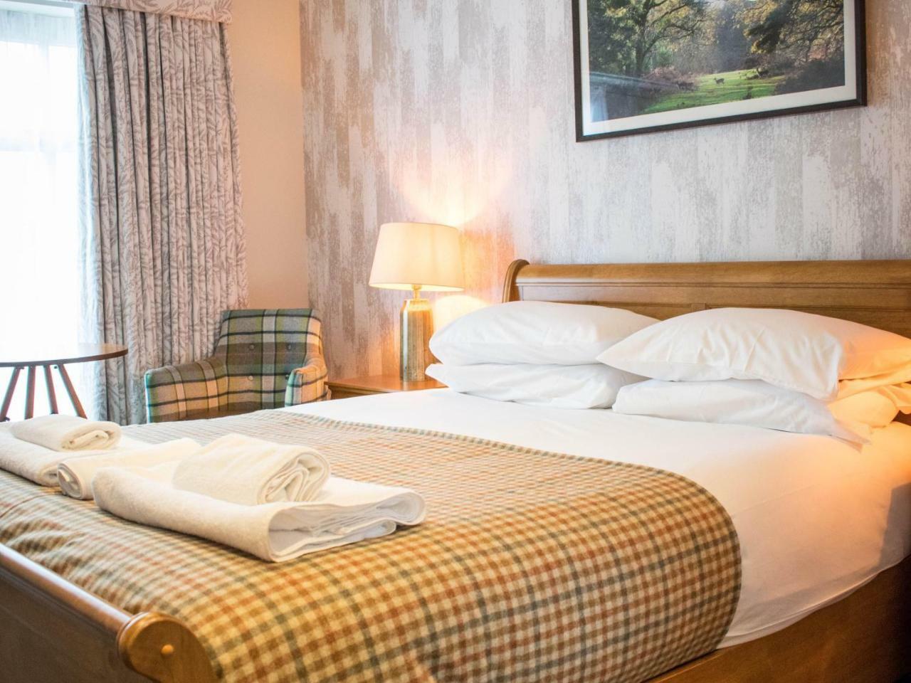 The Walhampton Arms Bed & Breakfast Lymington Dış mekan fotoğraf